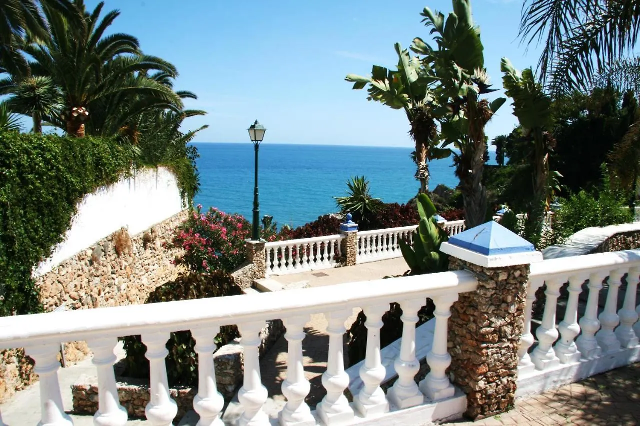 Verdemar Apartment With Sea View And Garden Nerja